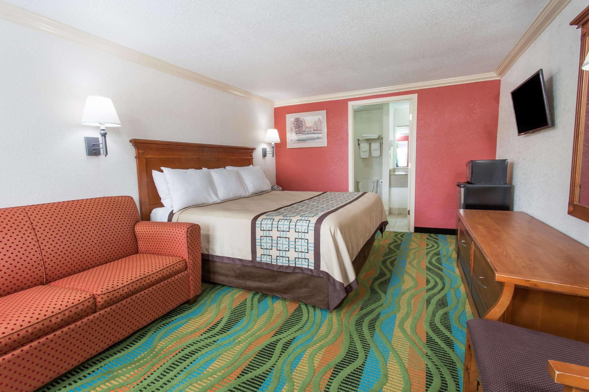 Days Inn By Wyndham Virginia Beach Town Center Bagian luar foto